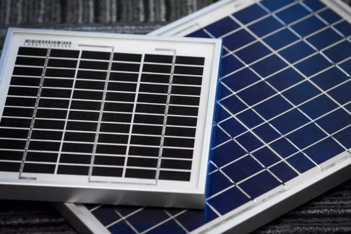 A Side-by-Side Comparison Between Monocrystalline and Polycrystalline Solar Panels